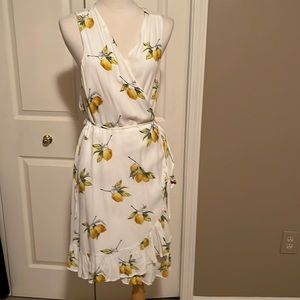 Rails women’s lemon wrap dress. Sz Large